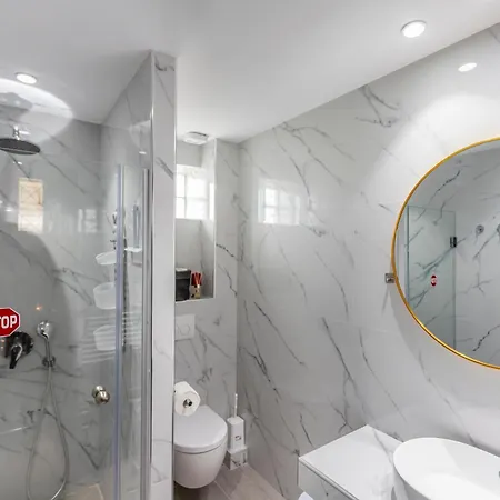 Nyaraló Sofia's Nikíti